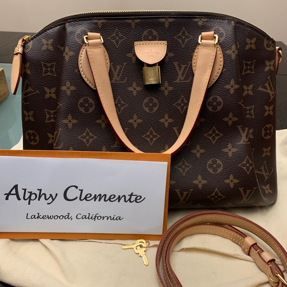 Louis Vuitton Rivoli MM - Picture 1 of 16